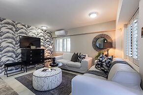 Clifton YOLO Spaces – Clifton Mansion Villa