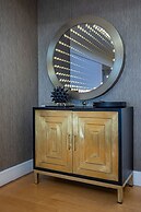 Clifton YOLO Spaces – Clifton Mansion Villa