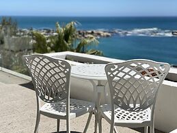 Clifton YOLO Spaces – Clifton Mansion Villa