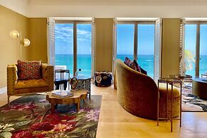 Clifton YOLO Spaces – Clifton Mansion Villa