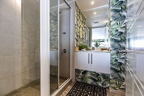 Clifton YOLO Spaces – Clifton Mansion Villa