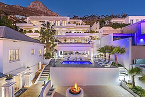 Clifton YOLO Spaces – Clifton Mansion Villa