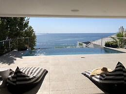 Clifton YOLO Spaces – Clifton Mansion Villa