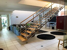 Clifton YOLO Spaces – Clifton Mansion Villa