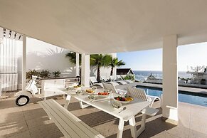 Clifton YOLO Spaces – Clifton Mansion Villa