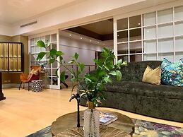 Clifton YOLO Spaces – Clifton Mansion Villa