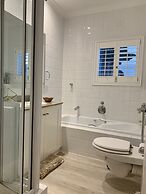 Clifton YOLO Spaces – Clifton Boutique Apartments