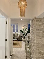 Clifton YOLO Spaces – Clifton Boutique Apartments