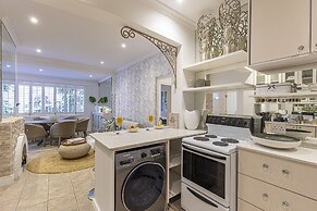 Clifton YOLO Spaces – Clifton Boutique Apartments