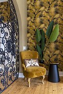 Clifton YOLO Spaces – Clifton Boutique Apartments