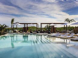 SLS Cancun