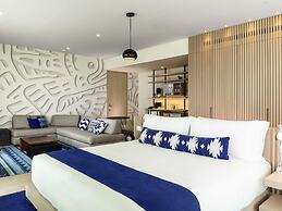 SLS Cancun