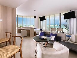 SLS Cancun