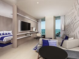 SLS Cancun