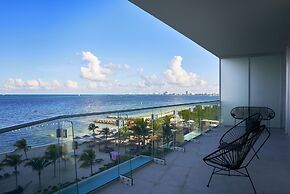 SLS Cancun