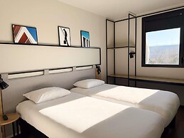 Ibis Lunel Petite Camargue