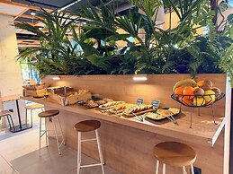 Ibis Lunel Petite Camargue