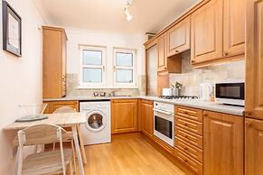 Millbrae Residence - Donnini Apartments