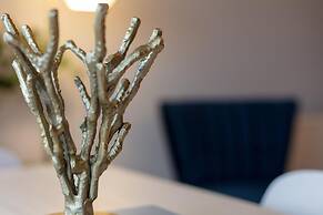 Millbrae Residence - Donnini Apartments