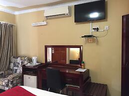 The Curve Guest House