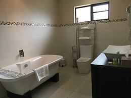 Royal Court Guest House