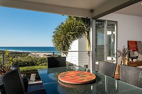 Sunshine Coast White House