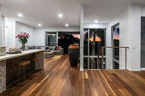 Sunshine Coast White House