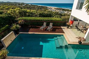 Sunshine Coast White House