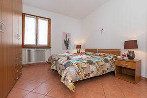 Garibaldi Lake view 3