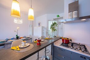 Como Lake Modern apartment Ulivi