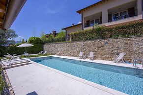 Como Lake Modern apartment Ulivi