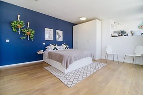 Ben Yehuda Rooftop Apartments