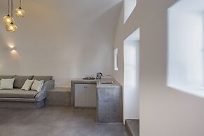 Aqua Serenity Luxury Suites - Adults Only