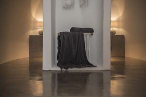 Aqua Serenity Luxury Suites - Adults Only