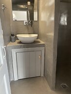 Aqua Serenity Luxury Suites - Adults Only