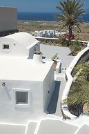 Aqua Serenity Luxury Suites - Adults Only