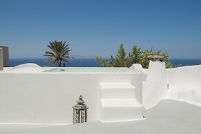 Aqua Serenity Luxury Suites - Adults Only