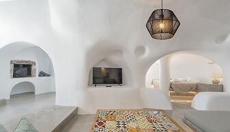 Aqua Serenity Luxury Suites - Adults Only