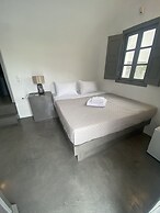 Aqua Serenity Luxury Suites - Adults Only