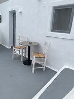 Aqua Serenity Luxury Suites - Adults Only