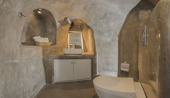 Aqua Serenity Luxury Suites - Adults Only