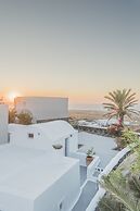 Aqua Serenity Luxury Suites - Adults Only