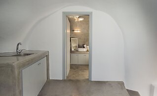 Aqua Serenity Luxury Suites - Adults Only