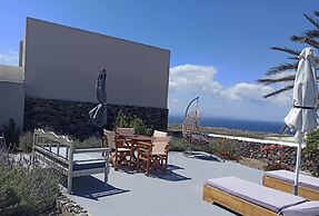 Aqua Serenity Luxury Suites - Adults Only