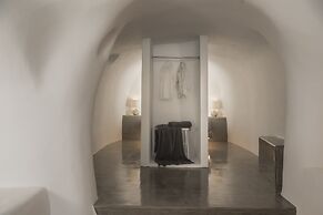 Aqua Serenity Luxury Suites - Adults Only