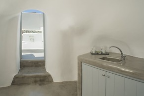 Aqua Serenity Luxury Suites - Adults Only