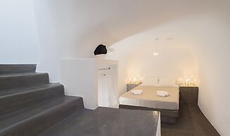 Aqua Serenity Luxury Suites - Adults Only