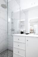 Mennica Residence Apartments by Renters