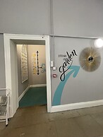 Leevin Hostel George