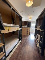 Leevin Hostel George